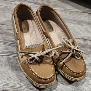 Timberland Women's Tan Leather Loafers